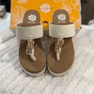 Yellow Box White and Tan Sandals with Thong Design NWOT